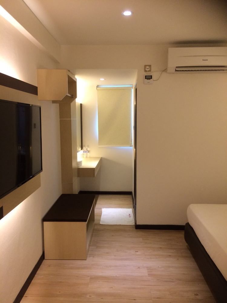 Palace Inn Miri Esterno foto